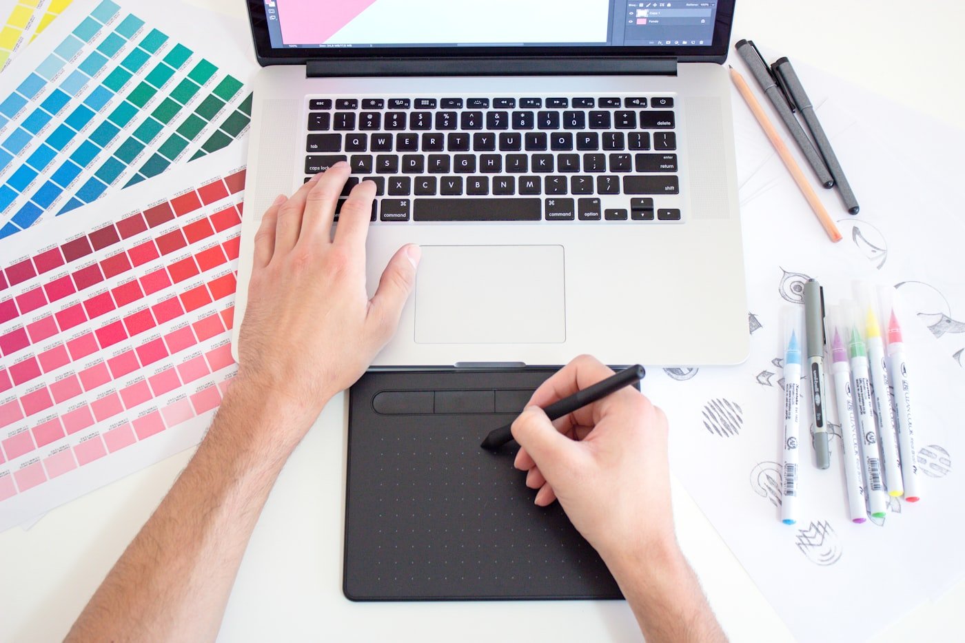 Marker and sketch materials used in visual design work